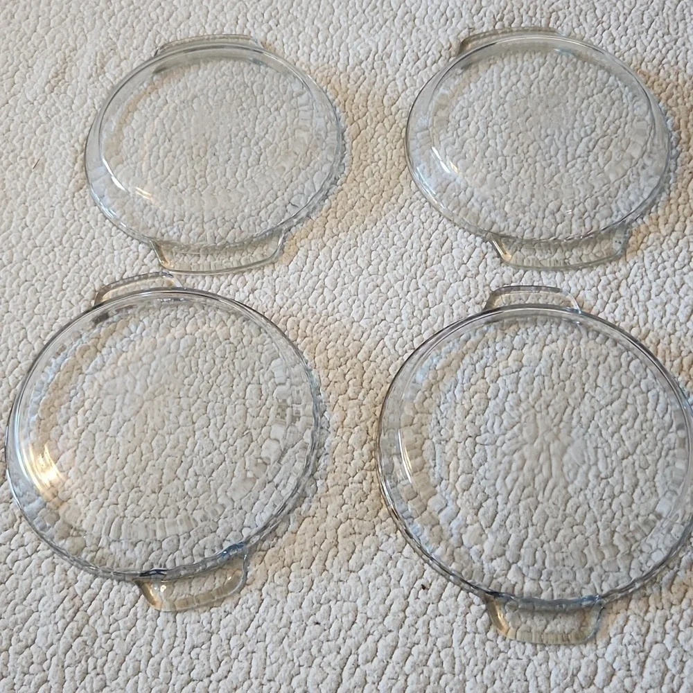 Vintage Anchor Hocking Ovenware Deep Pie Plate Scalloped Edges Set Of 4